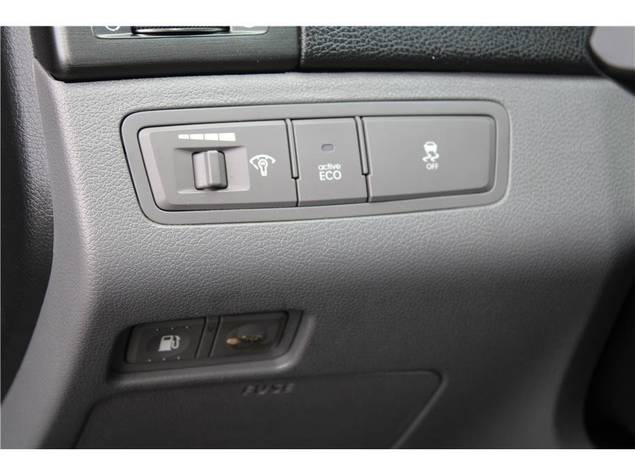 Used 2013 Hyundai Sonata GLS FWD image 16