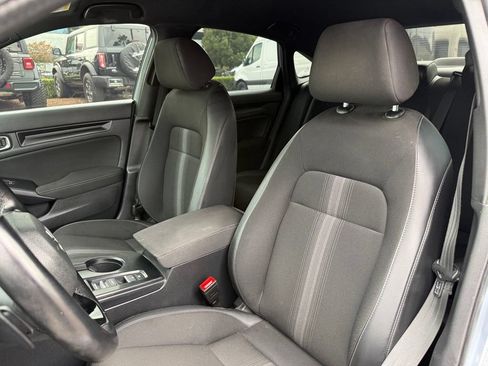 Used 2023 Honda Civic Sport image 11