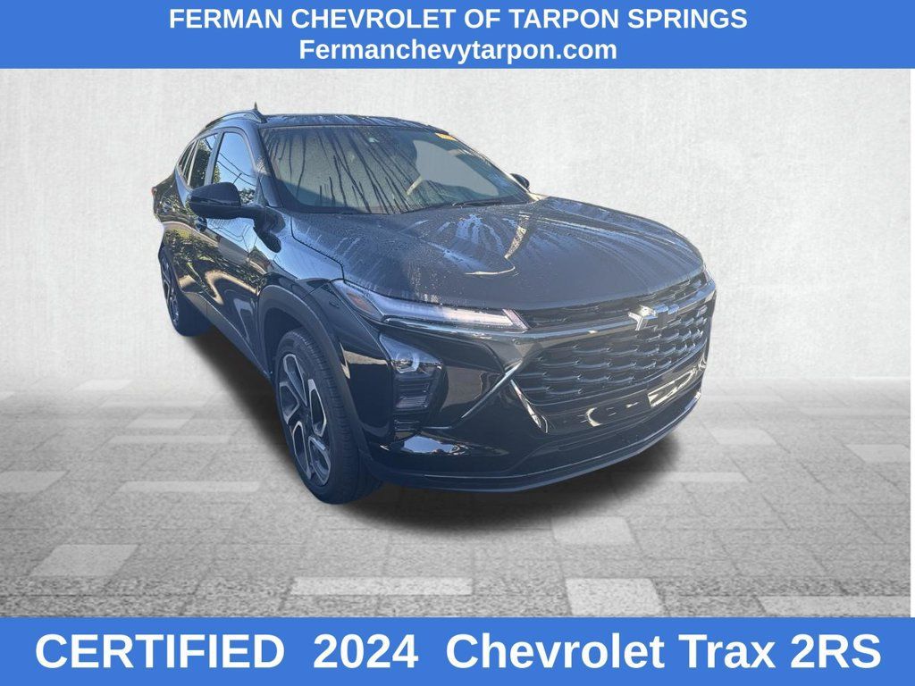 Certified 2024 Chevrolet Trax RS w/ Sunroof Package FWD image 1