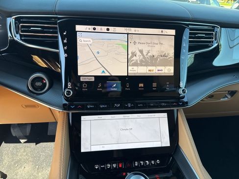 New 2026 Jeep Grand Wagoneer Summit AWD/4WD image 12