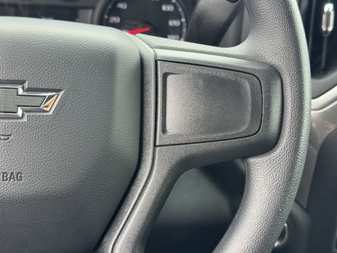 New 2026 Chevrolet Silverado 1500 Custom Trail Boss w/ LPO, Dark Essentials Package AWD/4WD image 28