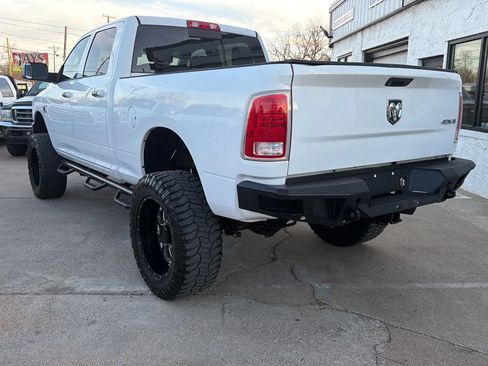 Used 2015 RAM 2500 Laramie AWD/4WD image 2