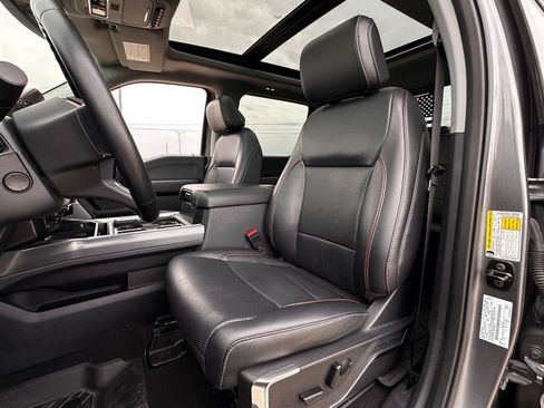 Used 2024 Ford F250 Lariat w/ Sport Appearance Package image 6