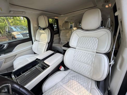 Used 2018 Lincoln Navigator L Black Label w/ Cargo Package image 81