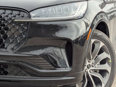 New 2025 Lincoln Aviator 2WD w/ Jet Appearance Package image 7