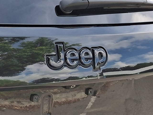Used 2015 Jeep Grand Cherokee High Altitude AWD/4WD image 40