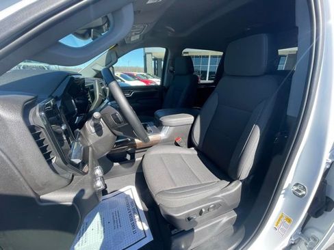 Used 2024 GMC Sierra 2500 SLE w/ SLE Convenience Package image 10
