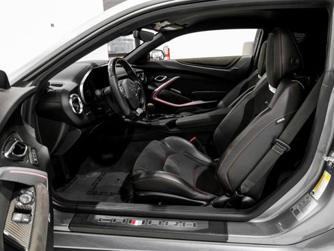 Used 2020 Chevrolet Camaro ZL1 image 7