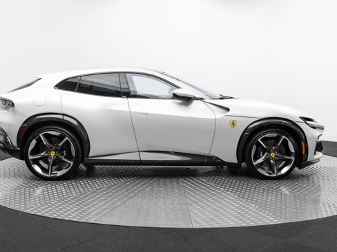 Certified 2024 Ferrari Purosangue AWD/4WD image 9