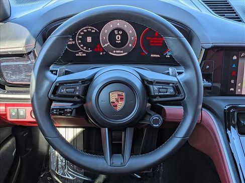 Used 2024 Porsche Panamera 4 image 15