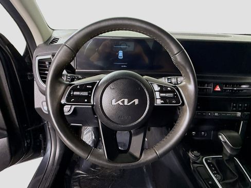 Used 2025 Kia Seltos S image 13