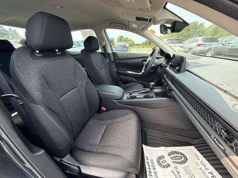 Certified 2023 Honda Accord LX image 18