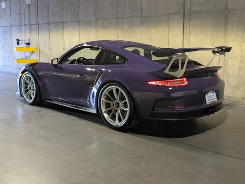 Used 2016 Porsche 911 GT3 RS image 3