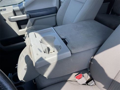 Used 2017 Ford F150 XLT w/ Equipment Group 301A Mid image 20