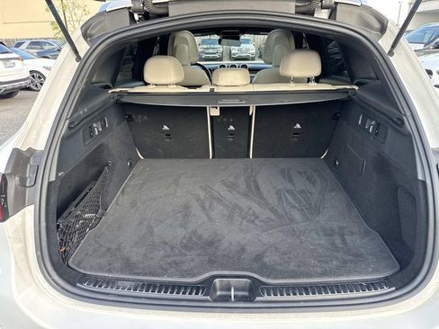 Used 2023 Mercedes-Benz GLC 300 image 8