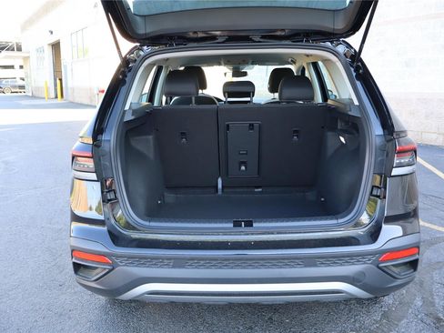 New 2026 Volkswagen Taos S FWD image 5