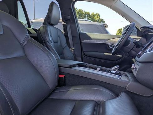 Used 2024 Volvo XC90 B6 Ultimate w/ Protection Package Premier AWD/4WD image 24