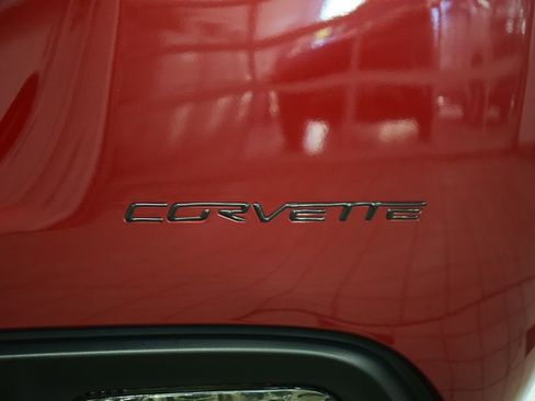 Used 2009 Chevrolet Corvette Coupe w/ Preferred Equipment Group RWD image 22