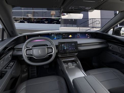 New 2025 Lincoln Nautilus Premier w/ Equipment Group 102A image 9