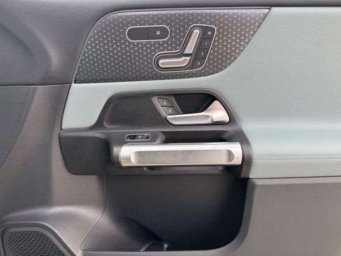 Certified 2026 Mercedes-Benz GLB 250 image 25