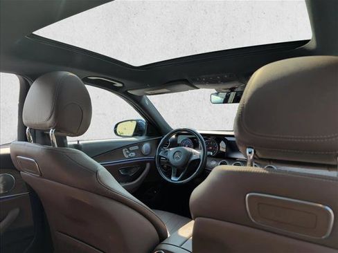 Used 2018 Mercedes-Benz E 300 image 17