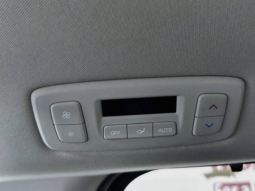 Used 2024 Kia Carnival SX Prestige FWD image 30