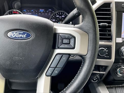 Used 2021 Ford F250 Lariat w/ Tremor Off-Road Package AWD/4WD image 25