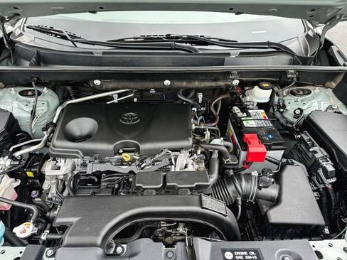 Used 2019 Toyota RAV4 Adventure w/ Cold Weather Package AWD/4WD image 12