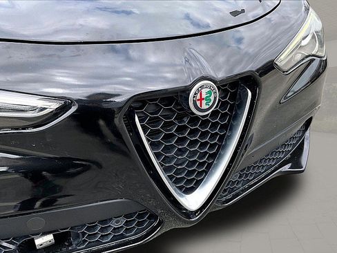 Used 2019 Alfa Romeo Stelvio Ti Lusso w/ Quick Order Package 22X Lusso image 27