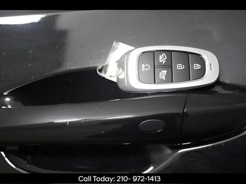 Used 2024 Hyundai Santa Cruz Night AWD/4WD image 13