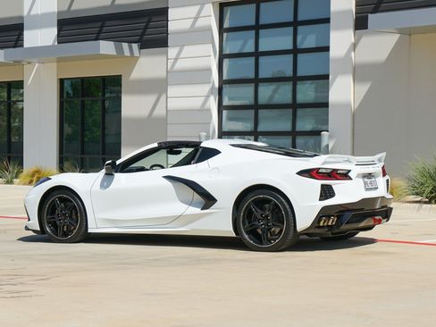 Used 2021 Chevrolet Corvette Stingray Preferred Cpe w/ Z51 Performance Package RWD image 5