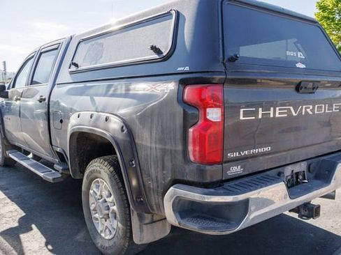Used 2020 Chevrolet Silverado 2500 LT w/ All Star Edition AWD/4WD image 4