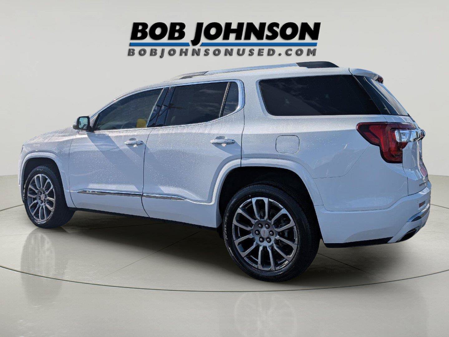 Used 2023 GMC Acadia Denali w/ Denali Ultimate Package AWD/4WD image 4