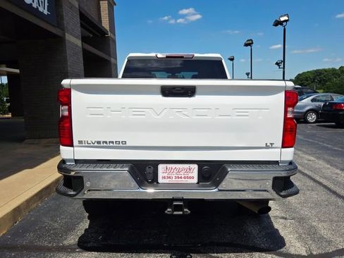 Used 2022 Chevrolet Silverado 2500 LT AWD/4WD image 7