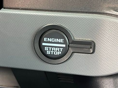 Used 2024 Ford Bronco Big Bend w/ Sasquatch Package image 18