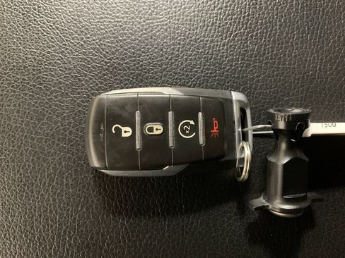 Used 2021 RAM 1500 Big Horn AWD/4WD image 15