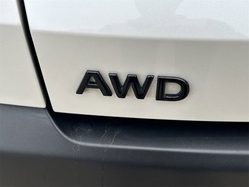 Used 2023 INFINITI QX55 Essential image 10