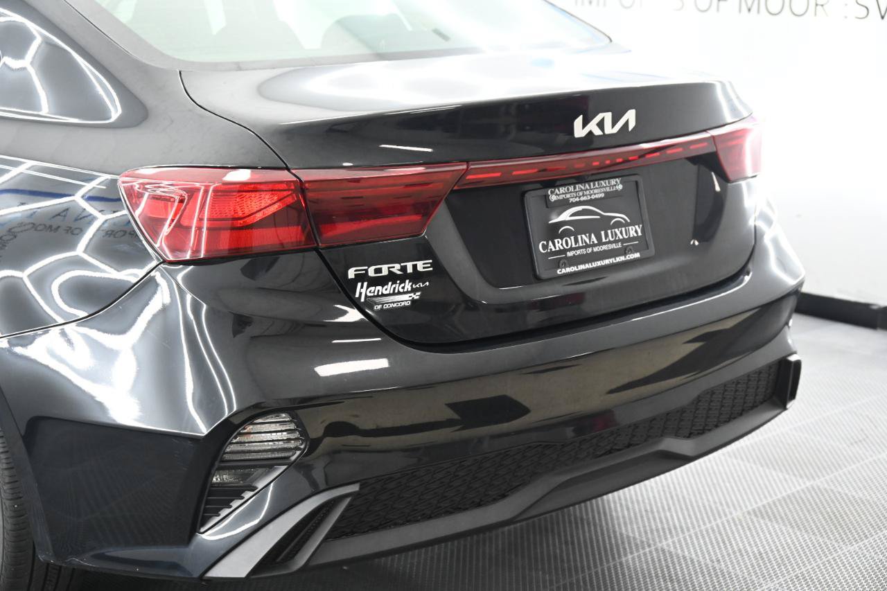 Used 2023 Kia Forte LXS w/ LXS Technology Package FWD image 10