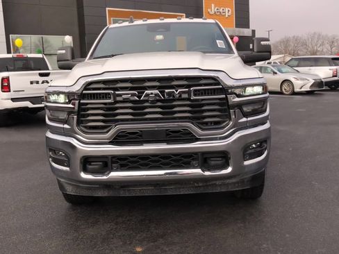 New 2025 RAM 2500 Big Horn image 3