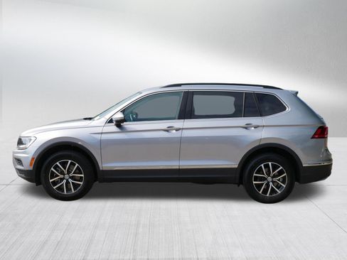Used 2021 Volkswagen Tiguan SE AWD/4WD image 4