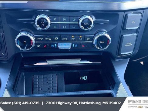 Used 2024 Ford F250 Lariat w/ Chrome Package image 24