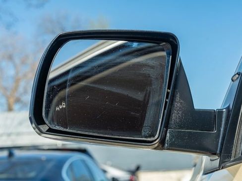 Used 2017 Toyota Tundra SR5 image 11