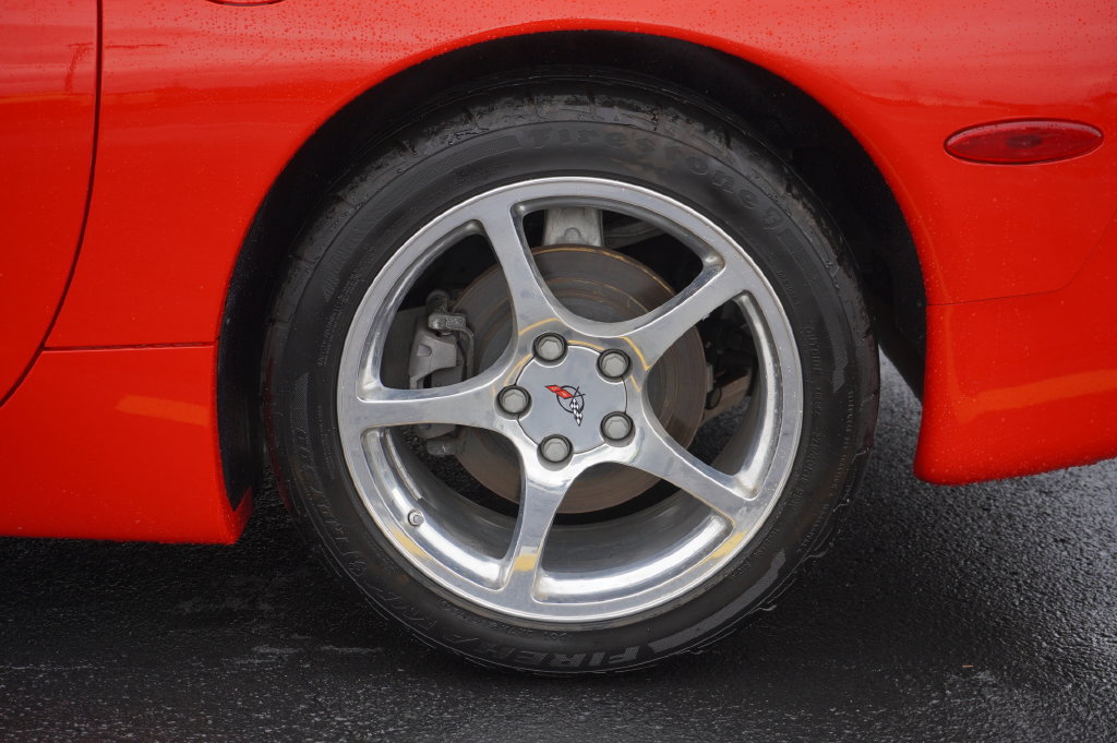 Used 2000 Chevrolet Corvette Convertible w/ Memory Pkg RWD image 12