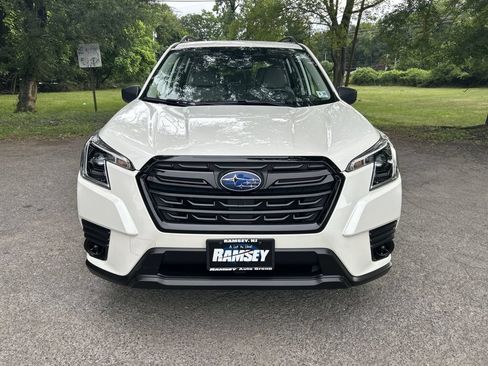 Certified 2023 Subaru Forester AWD/4WD image 3