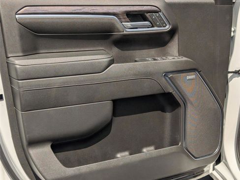 Used 2024 Chevrolet Silverado 1500 LTZ w/ Z71 Off-Road Package image 16