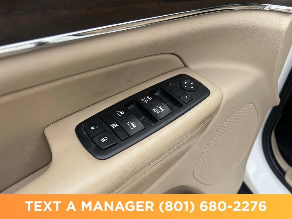 Used 2015 Jeep Grand Cherokee Limited w/ Luxury Group II AWD/4WD image 13
