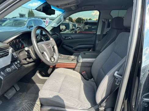 Used 2018 GMC Yukon SLE w/ SLE Value Package AWD/4WD image 11