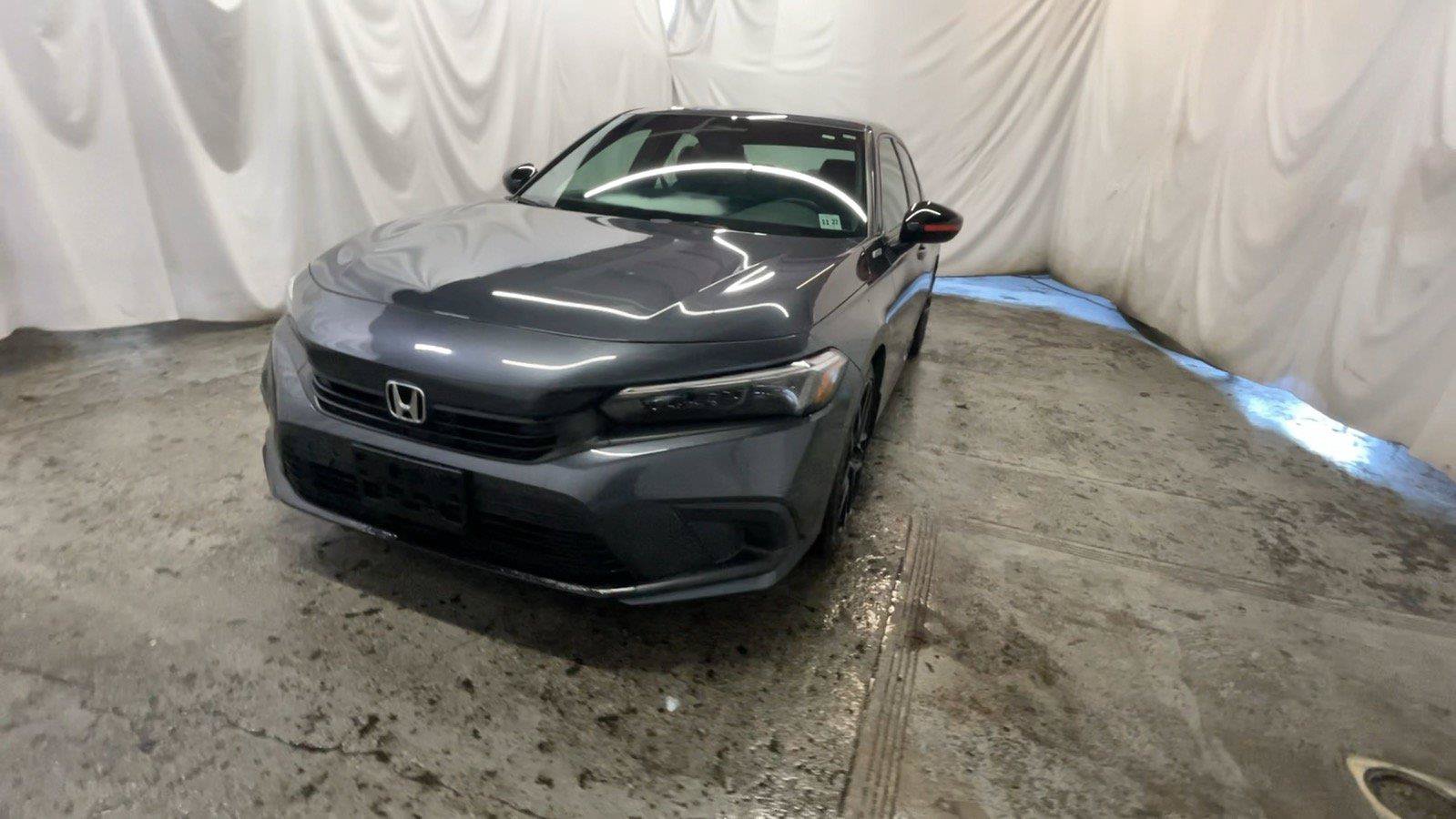 Used 2023 Honda Civic Sport image 15