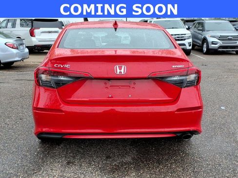 Used 2023 Honda Civic Sport image 4