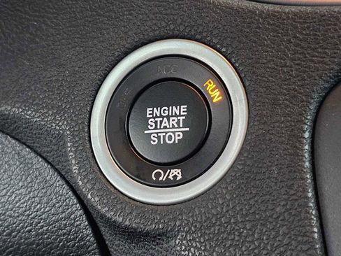 Used 2023 Dodge Charger SXT w/ Blacktop Package image 29